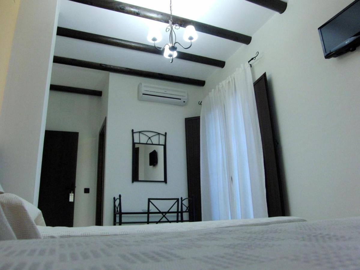 Hotel El Romeral Almadén de la Plata Cameră foto